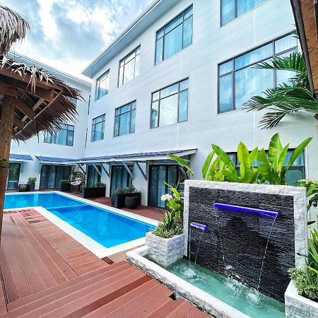 Siargao Seasky Resort Catangnan Exterior foto